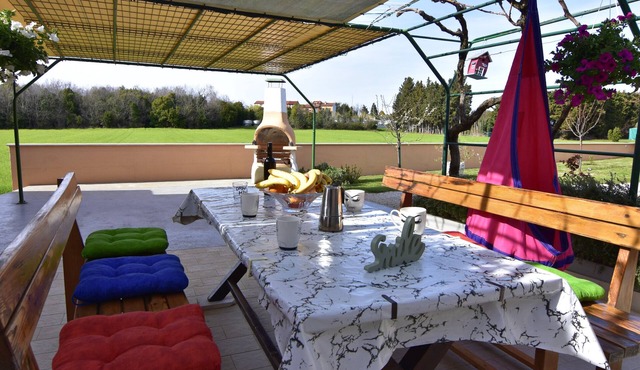 Lovely new apartment with terrace, Enea 2