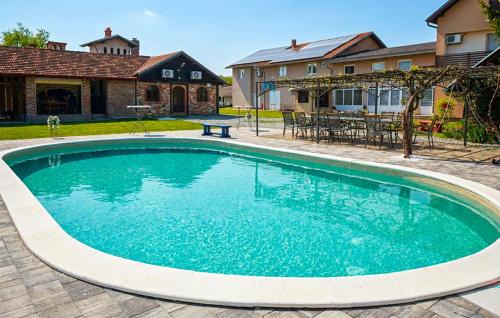 Luxurious Home In Gornji Bogicevci With Sauna in Gornji Bogičevci