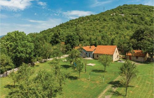 Luxurious Home In Gracac With Sauna