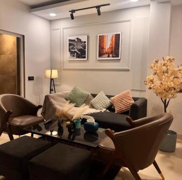 Luxury 1BHK Near Cyber City in Gurgaon