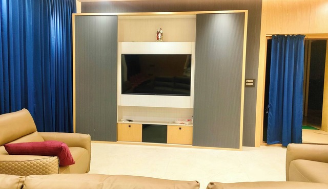 Luxury 2BHK Westside Penthouse, Private Patio & Terrace HiTech City Madhapur HYD in Hyderabad