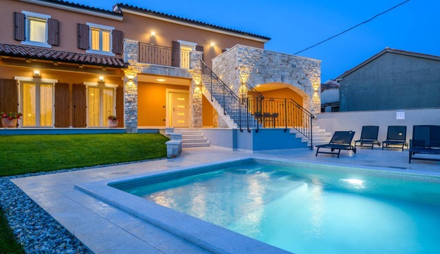 Luxury Villa Grande