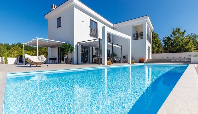 Luxury Villa Valhalla with Private Pool in Barat