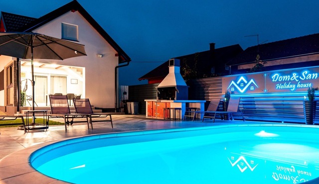 Luxury villa with a swimming pool Varaždin Breg, Zagorje (K-20537)