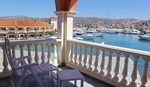 Marina Frapa Resort Rogoznica