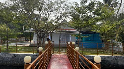 Mayooram Back water Pool Villa in Kollam