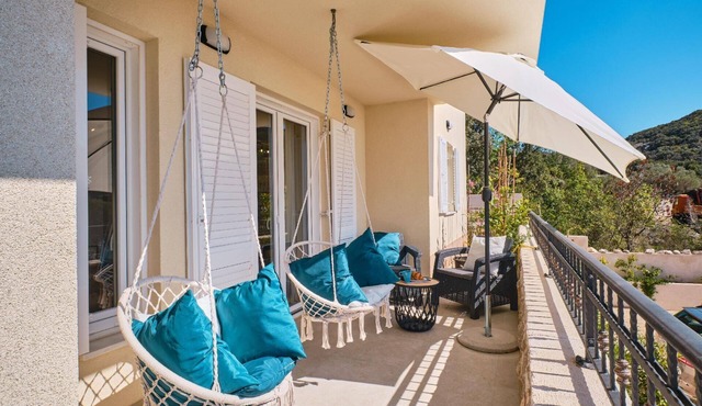 Mea Cres Sea Villa