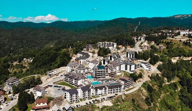 -- Milmari President apartments -- in Kopaonik
