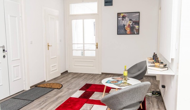 Modern and bright Studio! HEART of the City center in Sarajevo