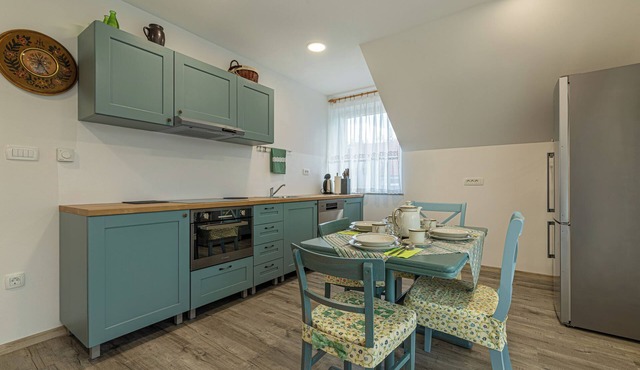 Modern Flat Mateja, Cerknica, Slovenia in Cerknica