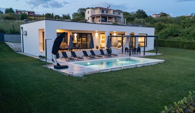 Modern Villa Rea with Pool and Spectacular Views of the Sea and Valley