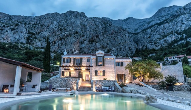My Home Adriona - Four Bedroom Villa, Sleeps 8