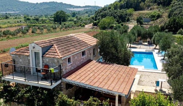 Natur Olive House Ston in Ston