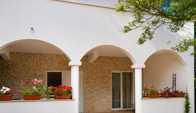Nice apartment in Tribanj Sibuljina
