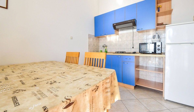 Nice apartment for 4 people with WIFI, A/C, TV and terrace