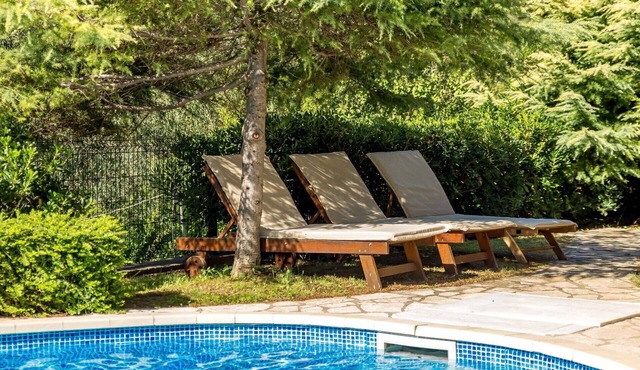 Nice apartment for 4 people with WIFI, pool, A/C, TV and terrace