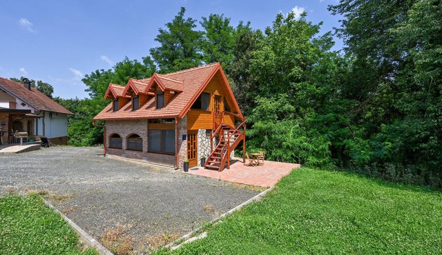Nice home in Vinogradi Ludbreski