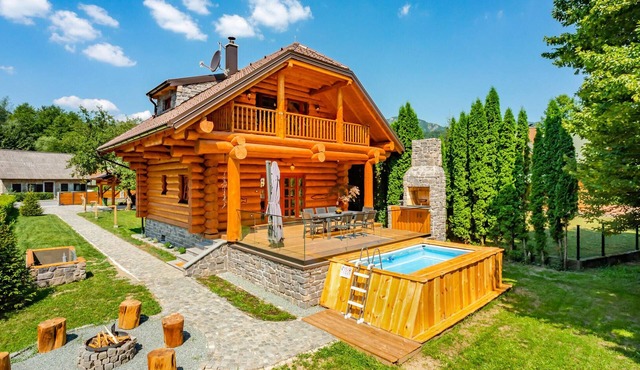Nice home in Brod Na Kupi with sauna
