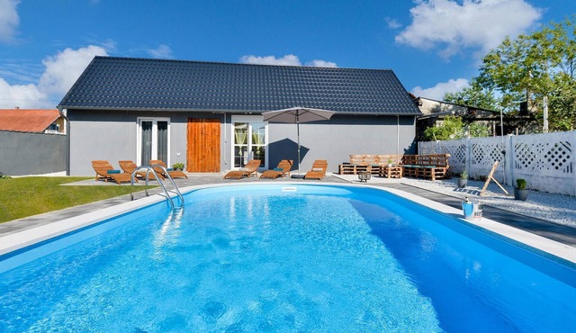 Nice home in Svibovec Podravski with sauna