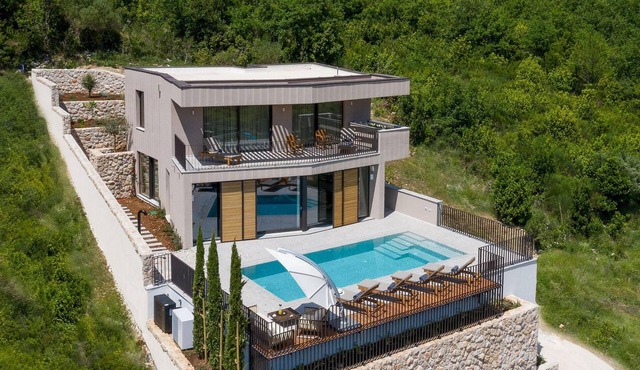 Nice home in Rozat with sauna in Rozat