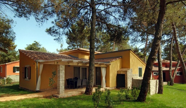 Nice traditional villa with a terrace