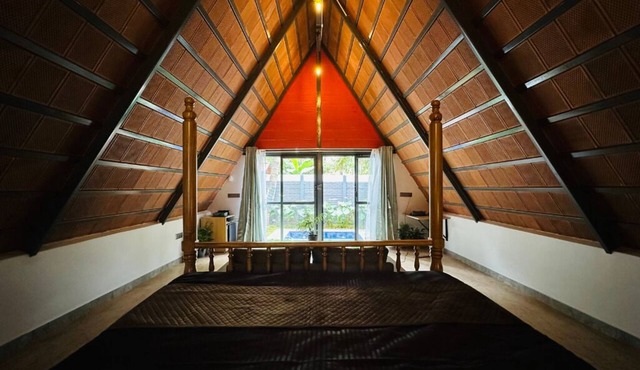 Oh-Bali Villa by Travent Mug in Ramanagara