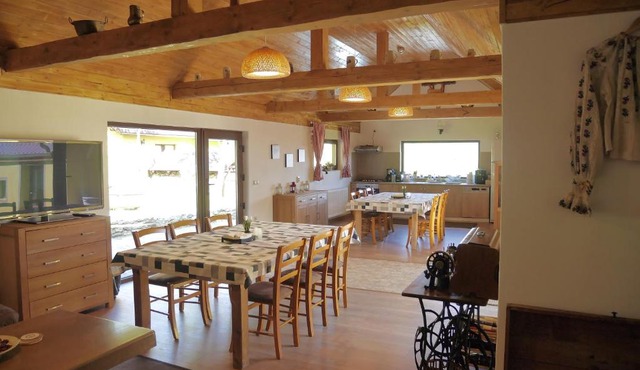 Oma's Hutte in Girbova