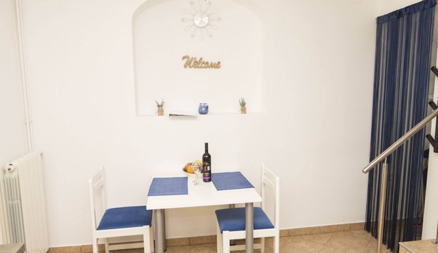 One bedroom apartment with terrace Mošćenička Draga, Opatija (A-18440-a)