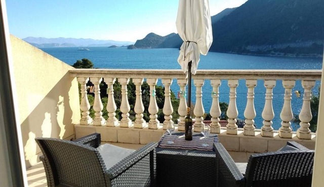One bedroom apartment with balcony and sea view Sobra, Mljet (A-600-b)