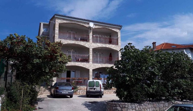 One-Bedroom Apartment Novi Vinodolski near Sea 5