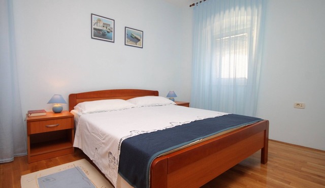 One bedroom apartment with air-conditioning Mali Lošinj, Lošinj (A-7979-a)