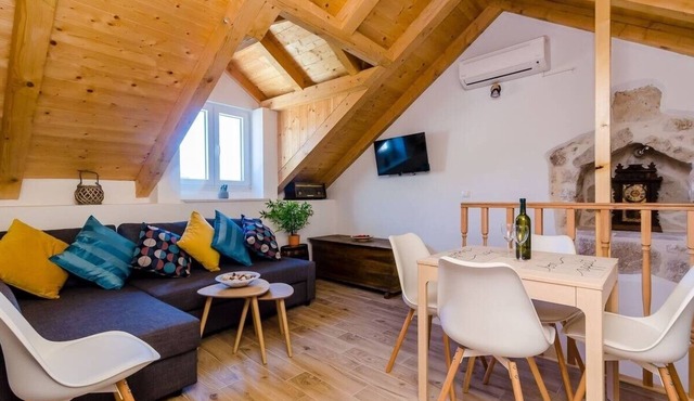 One bedroom apartment with air-conditioning Korita, Mljet (A-22342-b)