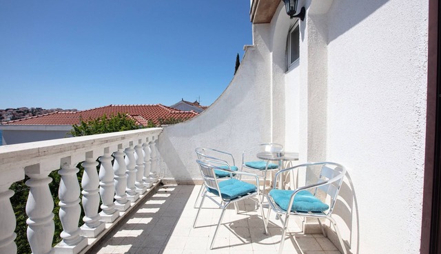 One bedroom apartment near beach Stupin Čeline (Rogoznica) (A-21043-b)