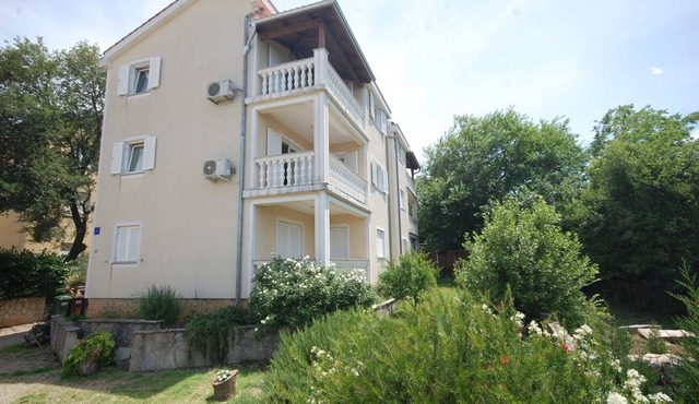 One bedroom apartment with balcony and sea view Kremenići, Krk (A-22269-a)