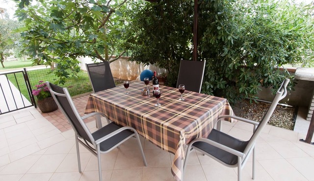 One bedroom apartment with terrace Vinkuran, Pula (A-21016-b) in Medulin