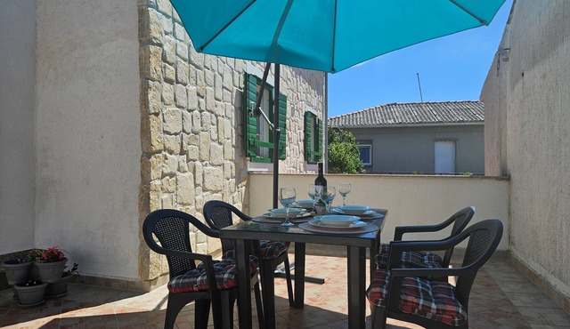One bedroom apartment with terrace and sea view Povljana, Pag (A-15532-a) in Povljana