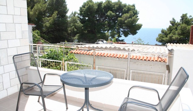 One bedroom apartment with terrace and sea view Bilo, Primošten (A-3090-a)