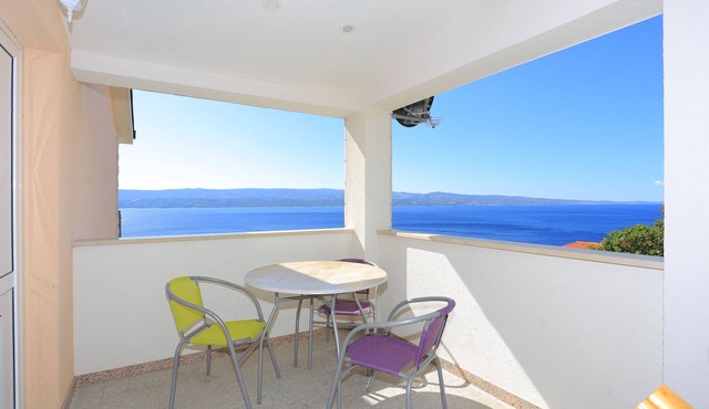 One bedroom apartment with terrace and sea view Stanići, Omiš (A-17894-d)