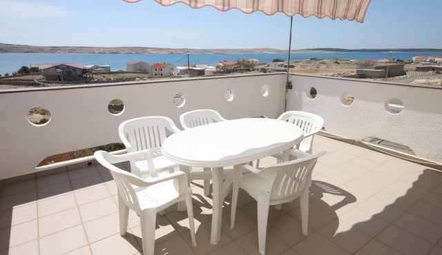 One bedroom apartment with terrace and sea view Kustići, Pag (A-6287-b)