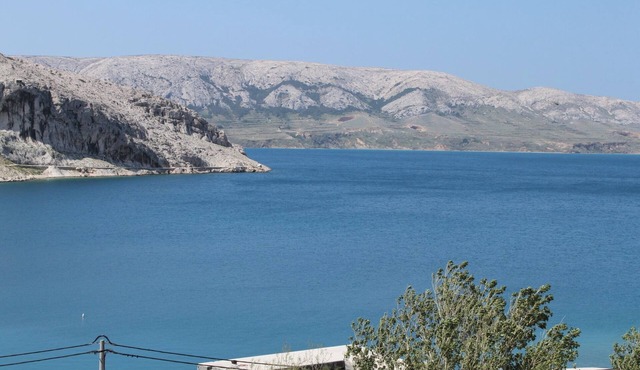 One bedroom apartment with terrace and sea view Metajna, Pag (A-6336-a)