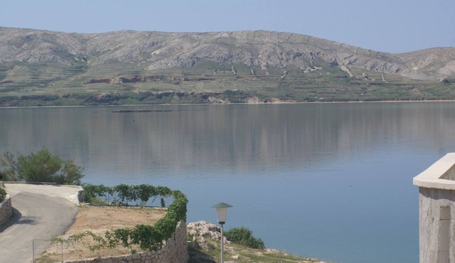One bedroom apartment near beach Zubovići, Pag (A-4125-a)