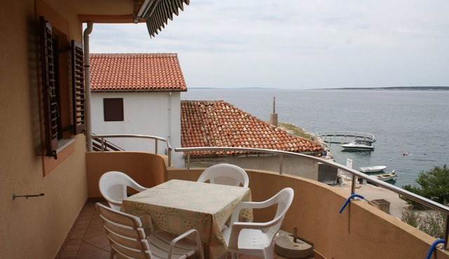 One bedroom apartment near beach Mandre, Pag (A-4095-b)