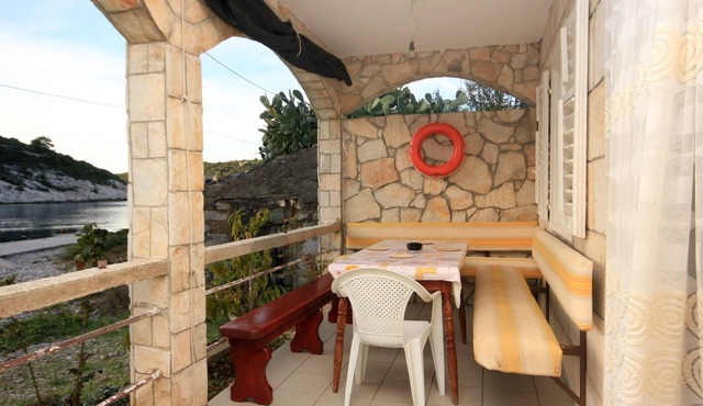 One bedroom apartment near beach Cove Rogačić, Vis (A-2460-b) in Vis