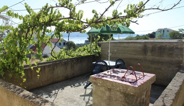 One bedroom apartment with terrace and sea view Savar, Dugi otok (A-8127-b) in Brbinj