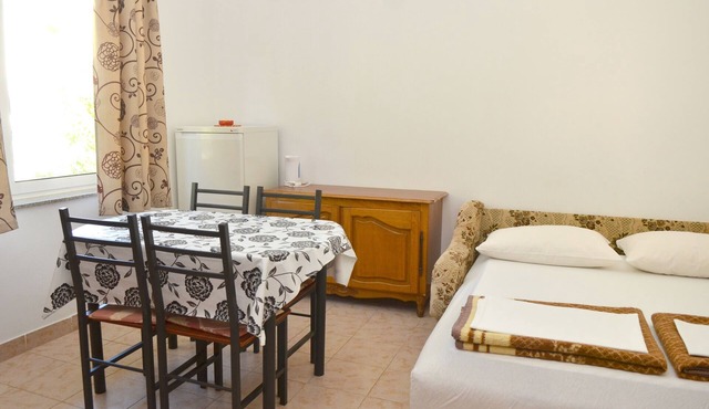 One bedroom apartment with balcony and sea view Podaca, Makarska (A-2617-a)