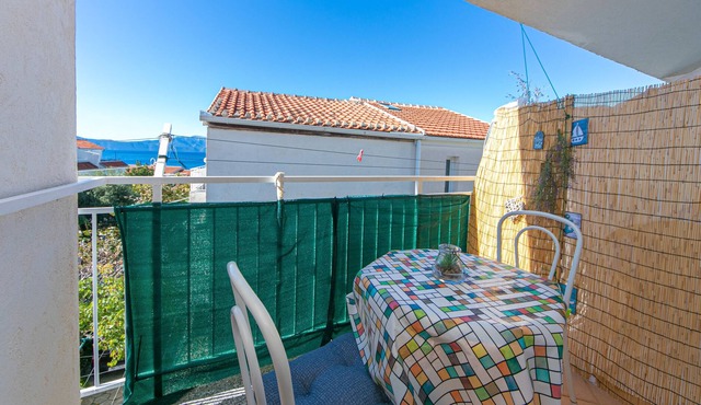 One bedroom apartment with balcony and sea view Podaca, Makarska (A-6677-c)