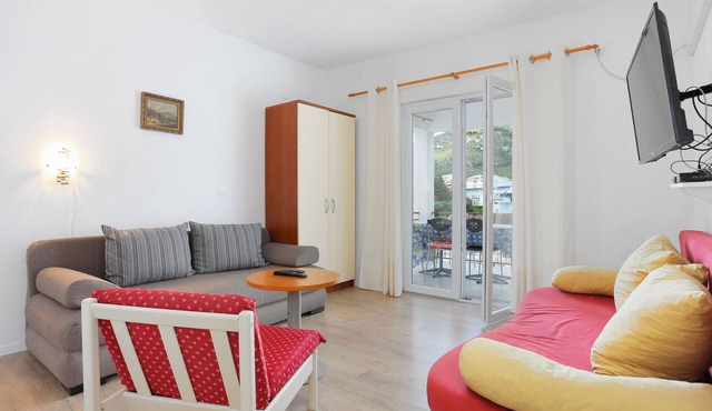 One bedroom apartment with terrace and sea view Tučepi (Makarska) (A-2676-a)