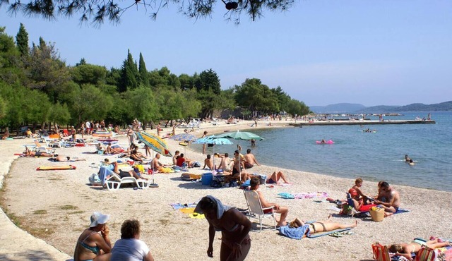 One bedroom apartment with terrace Vodice (A-6444-b)
