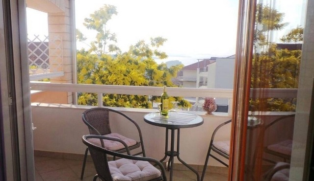 One bedroom apartment with hot tub Hvar (A-21877-b)
