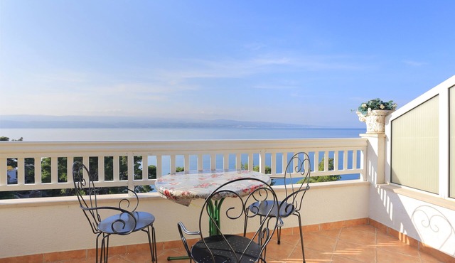 One bedroom apartment with terrace and sea view Balića Rat, Omiš (A-2753-b)